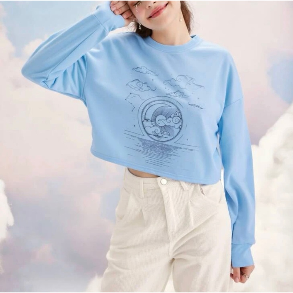 Libra Baby Blue Oversize Crop Crewneck